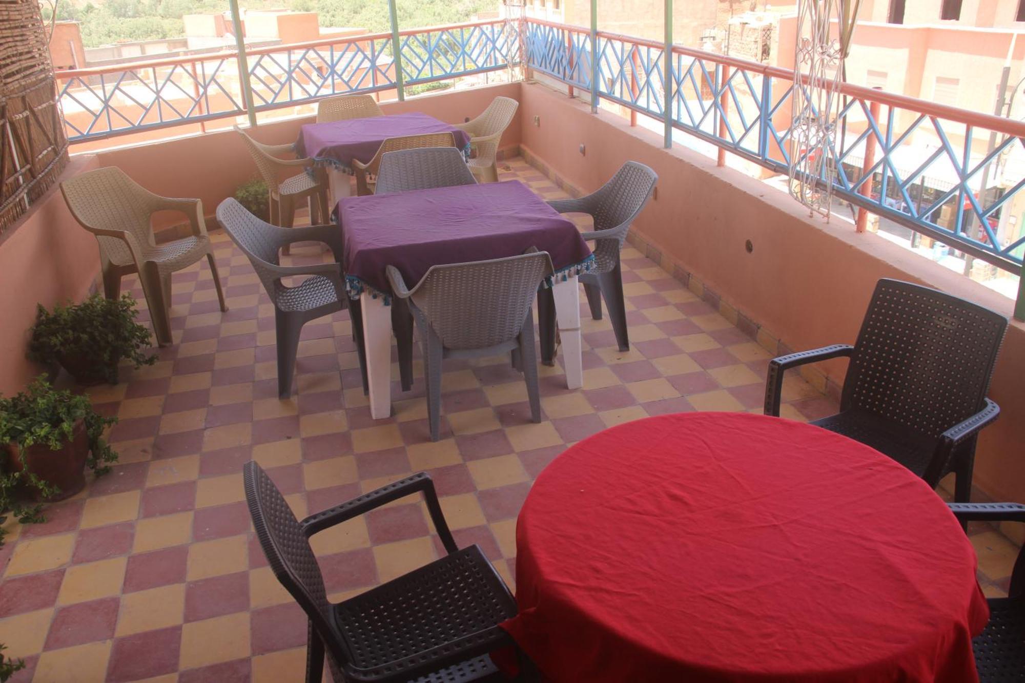 Auberge Restaurant Rooftop Tamazirt Boumalne Dades Экстерьер фото