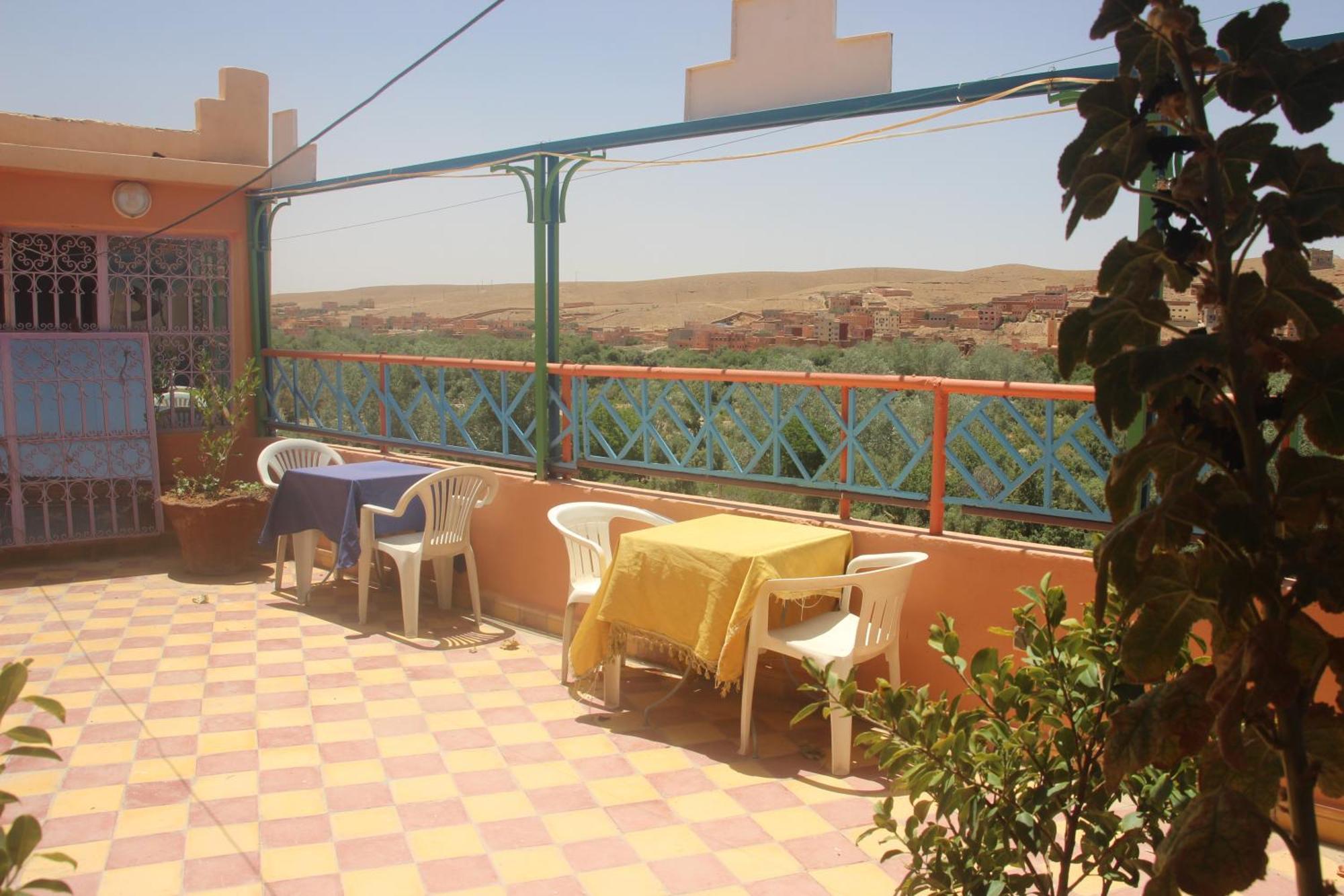 Auberge Restaurant Rooftop Tamazirt Boumalne Dades Экстерьер фото